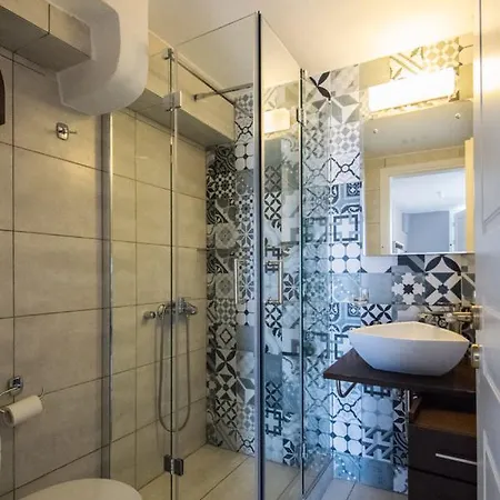 Apricot And Sea Luxury וילה מיקרי ויגלה