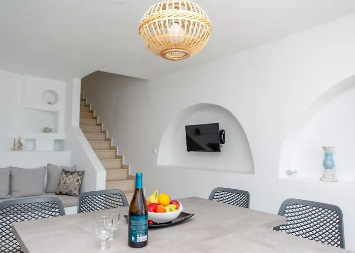 Apricot And Sea Luxury Villa