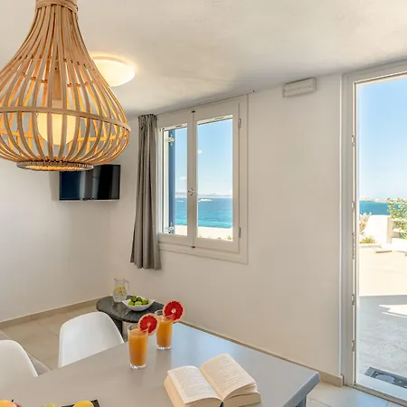 Apricot And Sea Luxury * Mikri Vigla