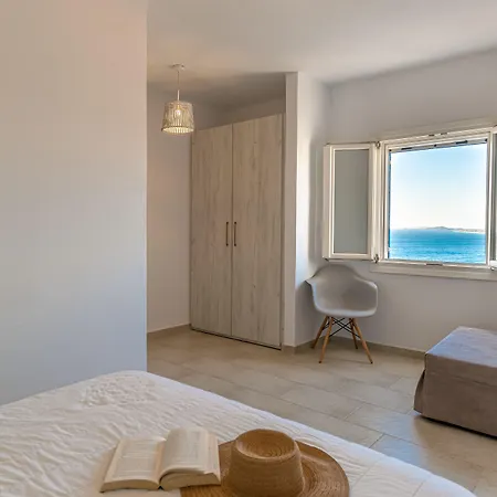 Apricot And Sea Luxury *