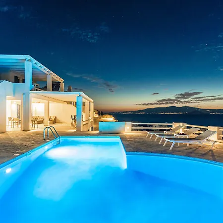 Apricot And Sea Luxury *