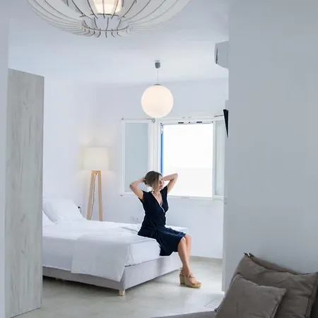 Apricot And Sea Luxury *