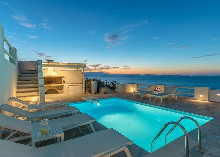 Apricot And Sea Luxury Вилла