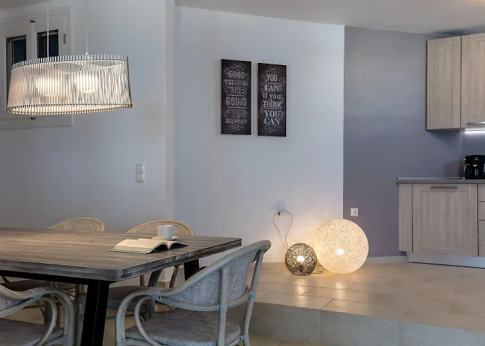 Apricot And Sea Luxury Вилла *