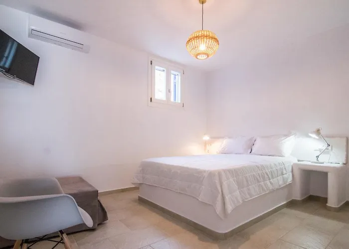 Apricot And Sea Luxury Вилла